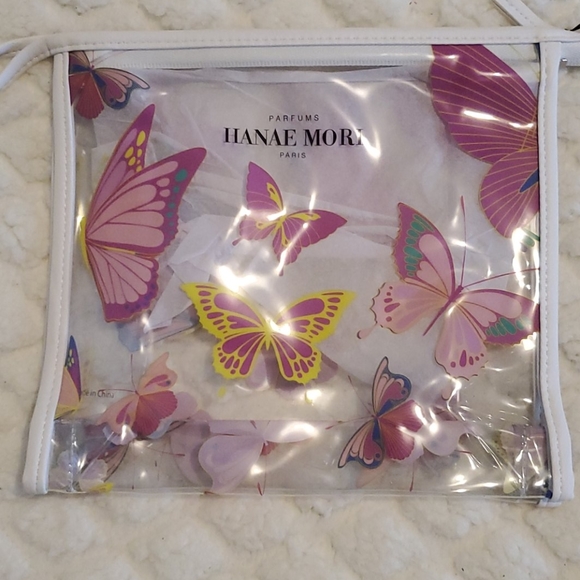 Hanae Mori Travel Pouch - Picture 1 of 4